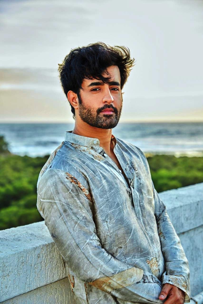 “फिल्म की उम्र बजट नहीं, सच्चाई तय करती है” – अभिनेता सत्यजीत दुबे ने बयां किया बिलासपुर से मुंबई तक का सफर