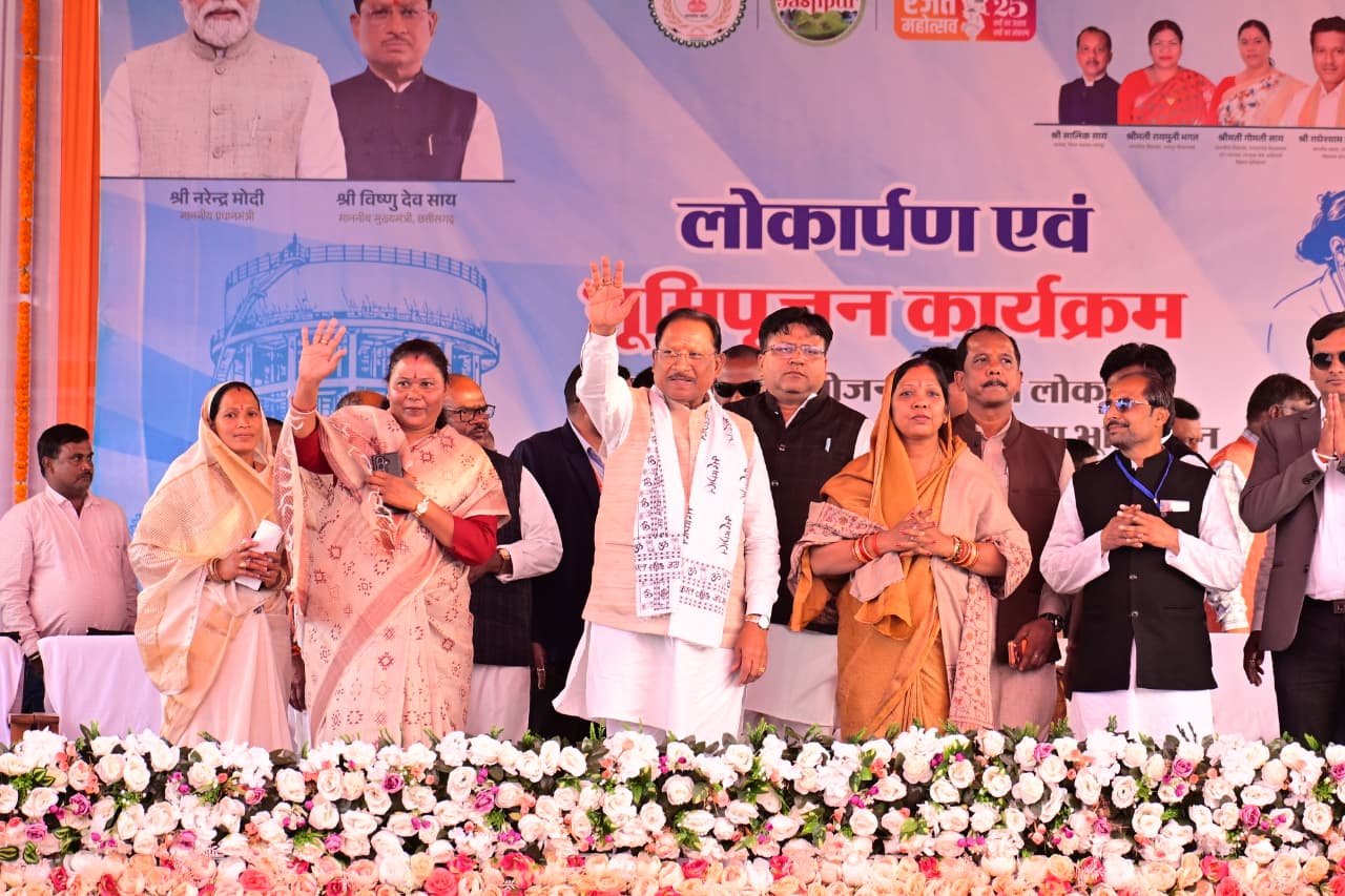 पत्थलगांव विधानसभा: सीएम साय और विधायक गोमती साय की मौजूदगी में विकास कार्यों की सौगात, कोतबा में हुआ भव्य भूमिपूजन