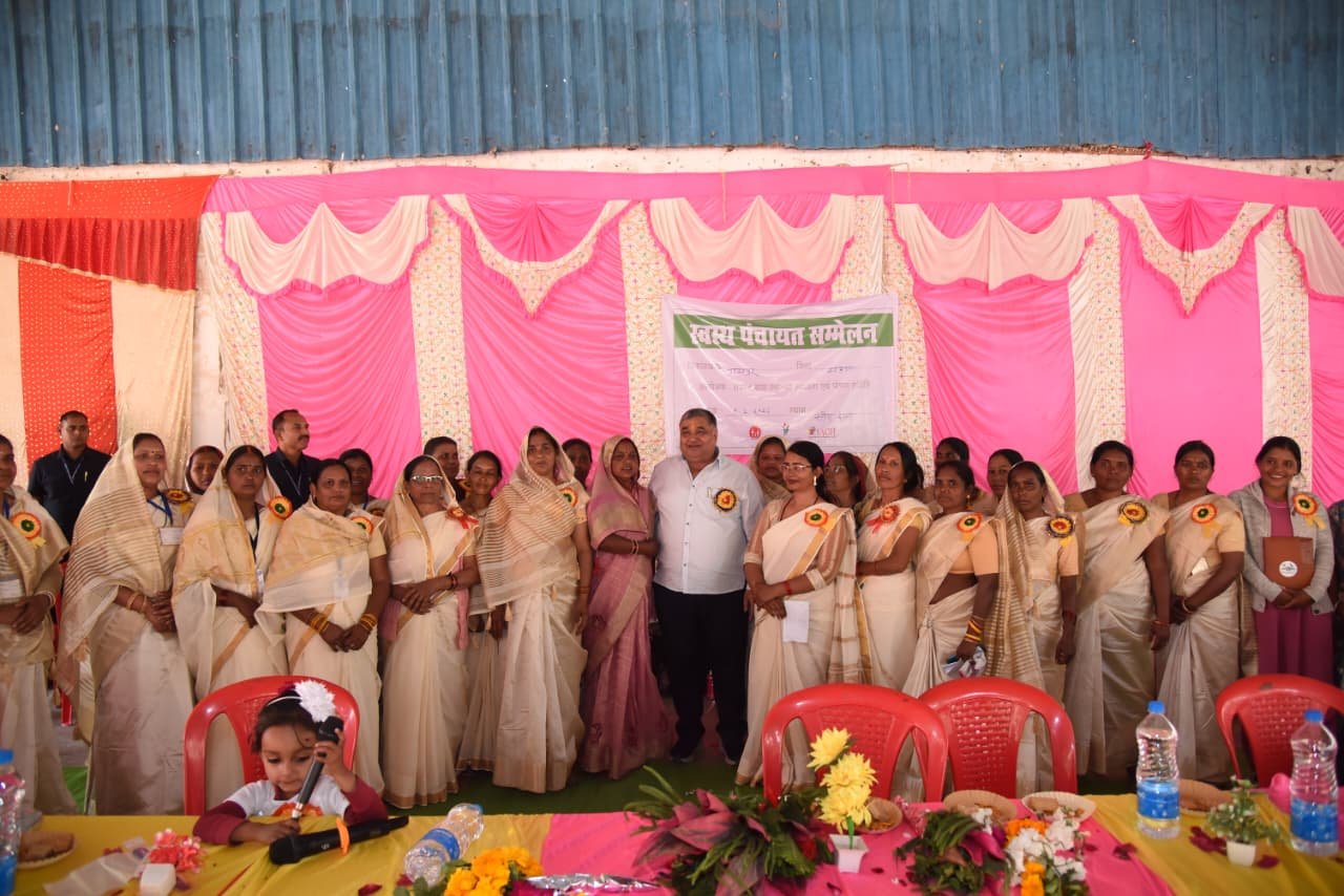 मितानिन बहनें ग्रामीण स्वास्थ्य की सबसे मजबूत कड़ी: रामगढ़ स्वास्थ्य सम्मेलन में शामिल हुए मंत्री राजेश अग्रवाल